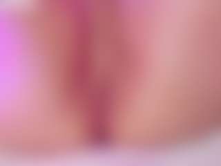 Live cam show with cuttehanna18 - Red Hair on Camsoda