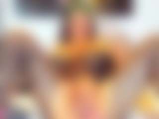 karlaliones99's Live Sex Cam Show