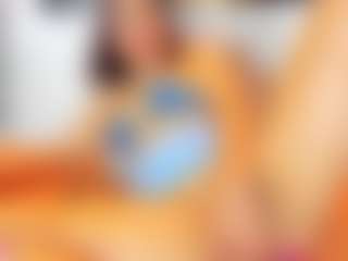 karlaliones99's Live Sex Cam Show