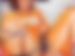 Live cam show with karlaliones99 - College on CamClone