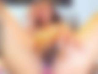 karlaliones99's Live Sex Cam Show