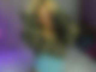 Live cam show with Rina - Twerk on Milfs Live