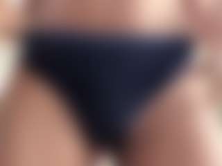 Ikia-Lopezz's Live Sex Cam Show