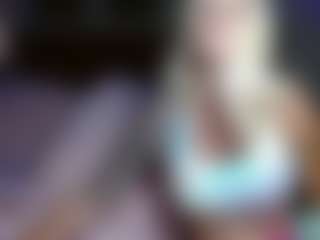 Live cam show with Barbie Doll Kiley - Fake Tits on EXY