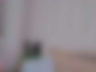 Live cam show with Carol - Cute on CamwithHer