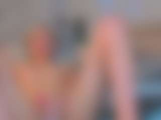 Live cam show with Carol - Upskirt on madthumbs