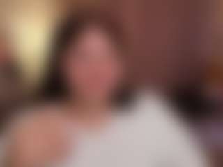 Live cam show with Annette - Moaning on madthumbs