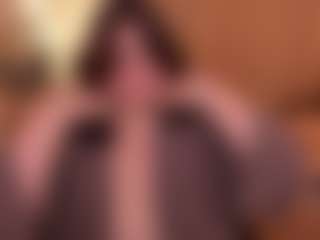Live cam show with Annette - Body Massage on Camversity