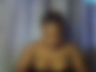 Live cam show with Freakybrula - Messy on Livezox