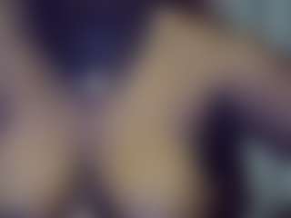 Live cam show with Freakybrula - Messy on Dare Cams