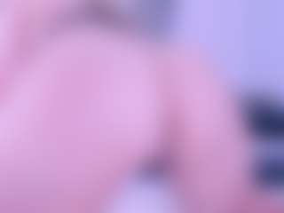 Live cam show with VesperVelvet - Ride on Camsoda