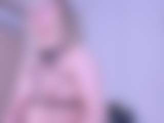 Live cam show with VesperVelvet - Submissive on SpankPalCams