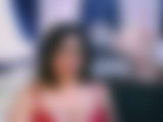 IndiaBlackPanther MILF webcam performer live streaming