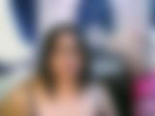 Live cam show with IndiaBlackPanther - Middle Aged on CamwithHer