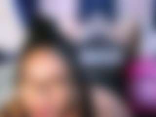IndiaBlackPanther MILF webcam performer live streaming