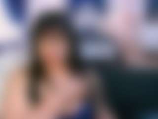 Spettacolo in cam dal vivo con IndiaBlackPanther - Drinking su Camsoda