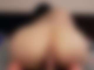 Live cam show with Aliyv - Shaved Pussy on livesuperchat.net