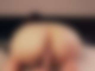 Live cam show with Aliyv - Green Eyes on Camsoda