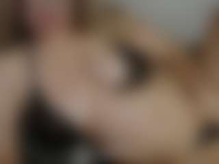 Live cam show with hannavibes - Green Eyes on sexytreat.net
