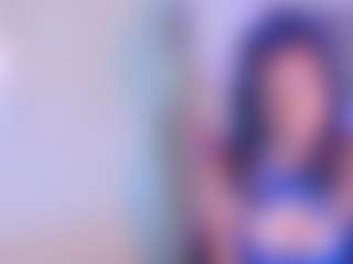 Live cam show with indiansexybtx - Petite on AdultVida.com