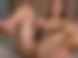 SusannJohnson's Live Sex Cam Show