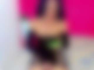 Lizz-Sweetxx's Live Sex Cam Show