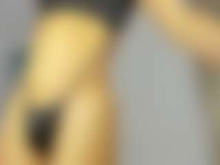 Live cam show with Lizz-Sweetxx - Smoking on xxxlivecams.org