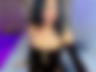 Live cam show with Lizz-Sweetxx - Small Tits on Camsoda