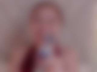 aprilwatsonn's Live Sex Cam Show