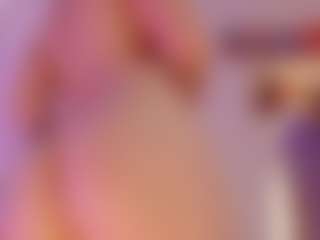 Live cam show with aprilwatsonn - Colombia on AdultVida.com
