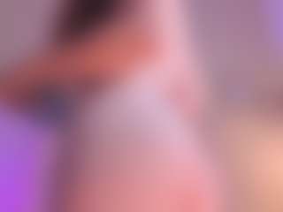 aprilwatsonn's Live Sex Cam Show