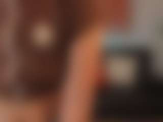 Live cam show with aprilwatsonn - Green Eyes on Hubzter Live