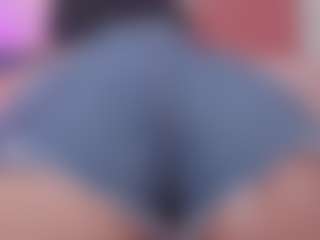 Live cam show with aprilwatsonn - Colombia Young Adult on Camsoda