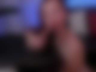 Live cam show with aprilwatsonn - Bikini on https://playwithruby.com