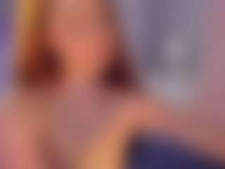 Live cam show with aprilwatsonn - Shaved on Dolls Live