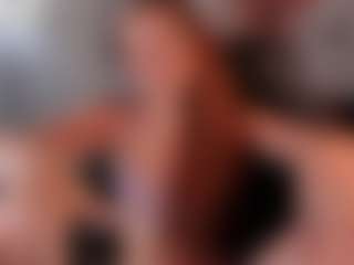 aprilwatsonn's Live Sex Cam Show