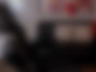 Live cam show with aprilwatsonn - Colombia Young Adult on hotwifechat.live