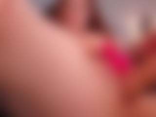 aprilwatsonn's Live Sex Cam Show