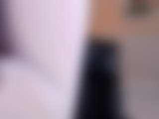 Show in cam erotica live di Ari-Ana