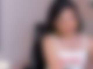 Live cam show with Ari-Ana - Tease on xfollow cams