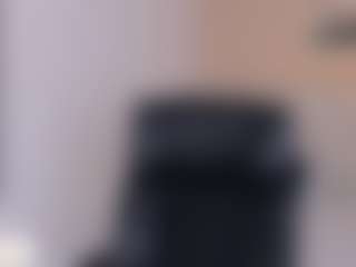 Live cam show with Ari-Ana - Caucasian on livesuperchat.net