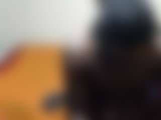 Live cam show with Darkkras - Brown Eyes on Hubzter Live