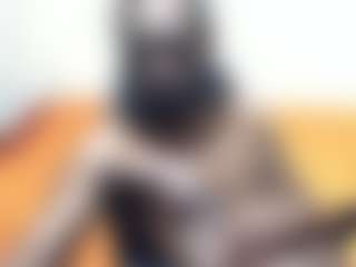 Live cam show with Darkkras - Brown Eyes on AdultVida.com