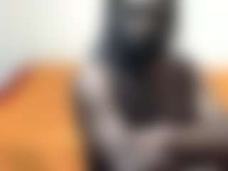 Live cam show with Darkkras - Brown Eyes on AdultVida.com