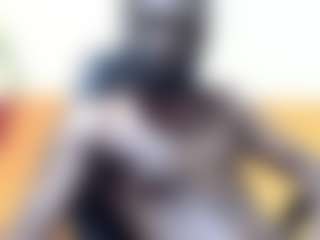 Live cam show with Darkkras - Black Hair on Soda Cam