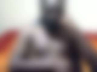 Live cam show with Darkkras - Brown Eyes on Chatstar