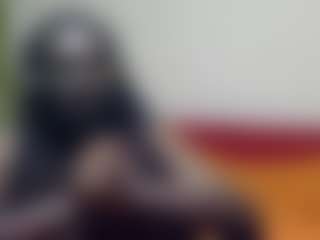 Live cam show with Darkkras - Handjob on CamwithHer