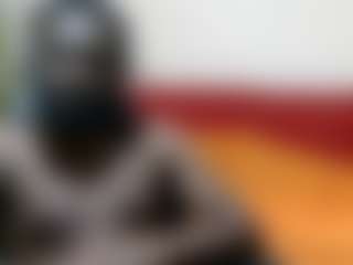 Live cam show with Darkkras - Tease on studioflirtlive.com