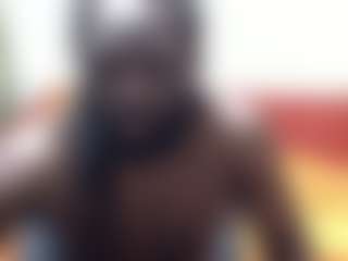 Live cam show with Darkkras - Brown Eyes on Latina Girls
