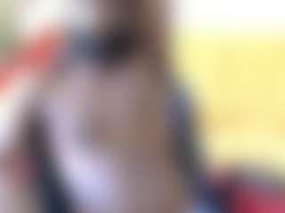 Live cam show with Darkkras - Black Hair on Fit Hotties